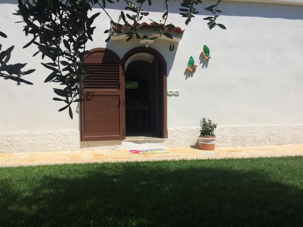 Trullo Del Cavaliere Delle Gravine Villa Castellaneta Luaran gambar